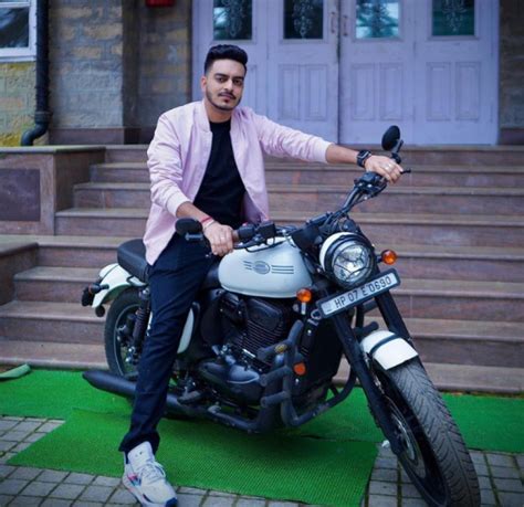 Rachit Rojha Net Worth 2023 | YouTube Monthly Income | Age, Height ...