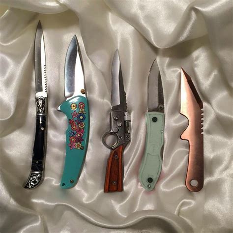PrincessChelRB | Knife aesthetic, Pocket knife, Pretty knives
