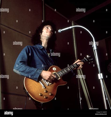 Peter green fleetwood mac hi-res stock photography and images - Alamy