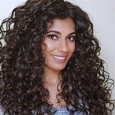 Curly Hair by How To Moisturize Curly Hair Without Weighing It Curly Hair