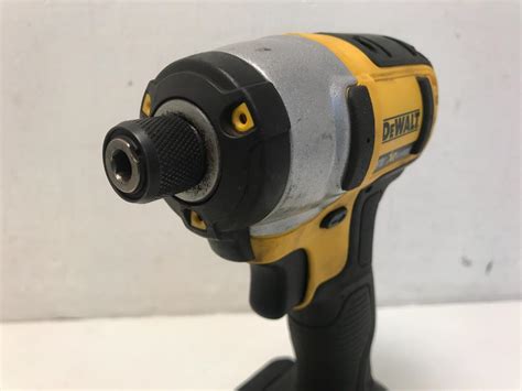 DeWalt DCF885 XR Li-Ion Cordless 18V Impact Driver