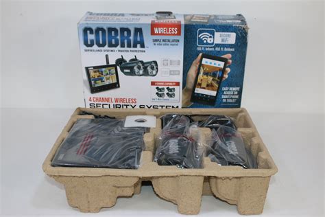 Cobra 4-Channel Wireless Surveillance System 63842 / 2 Cameras & 7" Monitor