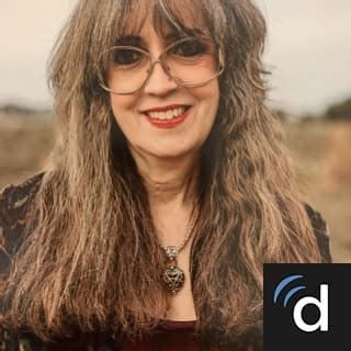 Dr. Jeannette Delvalle Velez, MD | Chula Vista, CA | Internist | US ...
