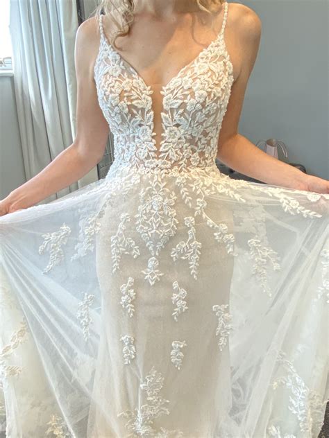 Martina Liana 1137 New Wedding Dress Save 31% - Stillwhite