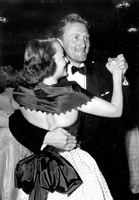 Kirk douglas and natalie wood | Did Kirk Douglas rape Natalie Wood ...