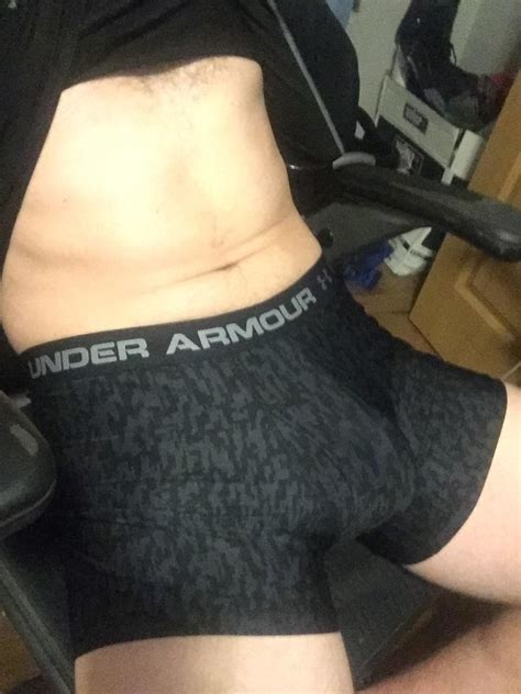 Bulging Boxer Tent 的图像结果