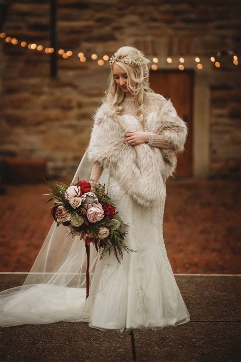 ️ 21 Best Winter Wedding Dresses of 2024 - Hi Miss Puff