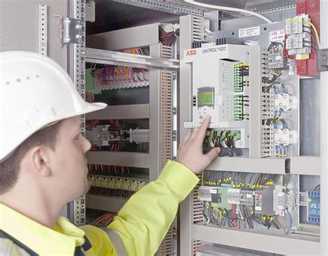 Service - Power Electronics | Power Electronics | ABB