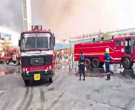 Telangana: Fire breaks out at Ravi Foods in Katedan industrial area, no ...