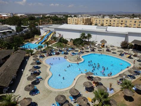 YASMINE BEACH - FAMILIES AND COUPLES (Yasmine Hammamet) - Hotel Reviews ...