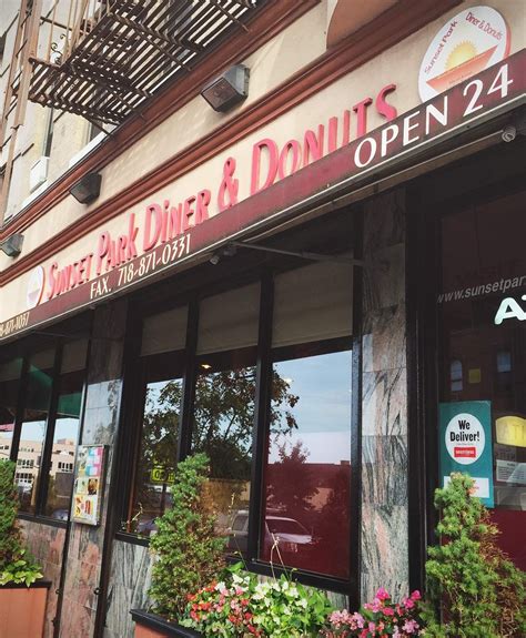 On the Grid : Sunset Park Diner & Donuts
