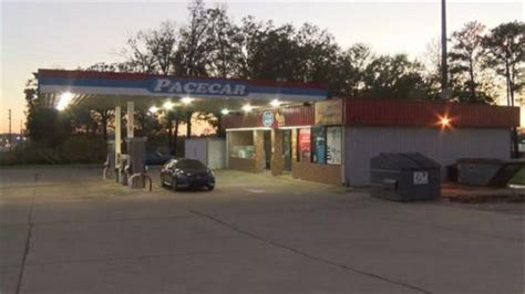 Gas station under investigation after reports of bad gas