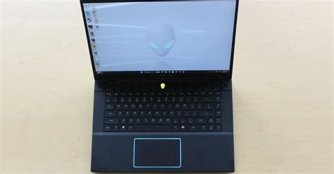Alienware M16 R2 2025 Review 的图像结果