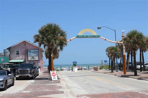 New Smyrna Beach (NSB) Guide - Places to Go, Eat, and Stay