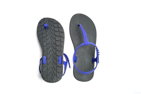 Saily Black Sole Blue Strap - Moo Chuu India