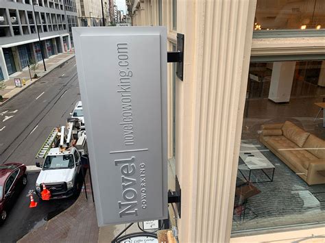 Projecting Sign Examples 的图像结果