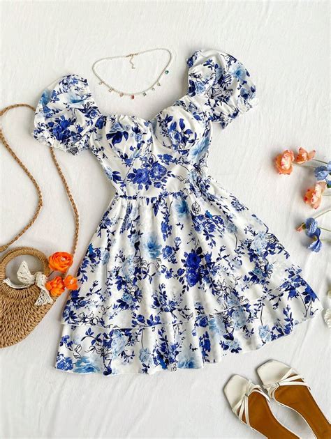 Soleia Women's Vacation Blue And White Printed Puff Sleeve Square ...