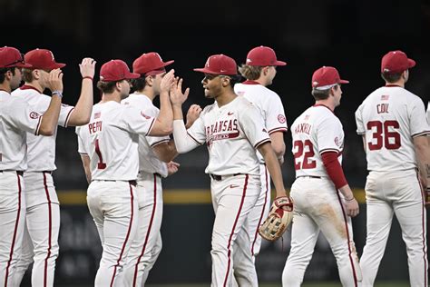Arkansas Razorbacks Baseball Sweep South Carolina, Moving to 23-2 this ...