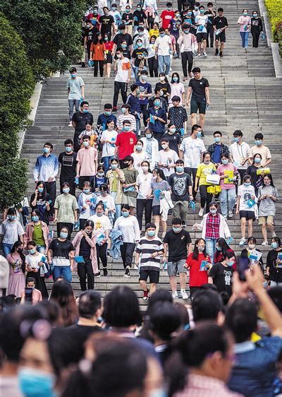 重庆高考综合改革实施方案公布 2021年起采用“3+1+2”科目组合_重庆市人民政府网