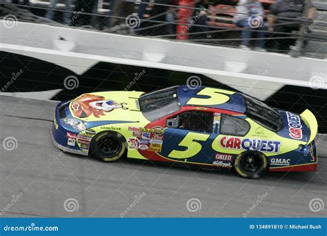 2007 Daytona 500 Qualifying Editorial Image - Image of flakes, 2007: 134891810