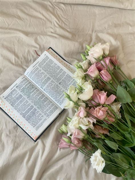 Bible Aesthetic | Beautiful Flowers and Open Book