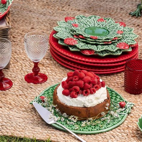 Bordallo Pinheiro | Strawberry Cheese Tray | Bring Luxury Home | Mérci ...