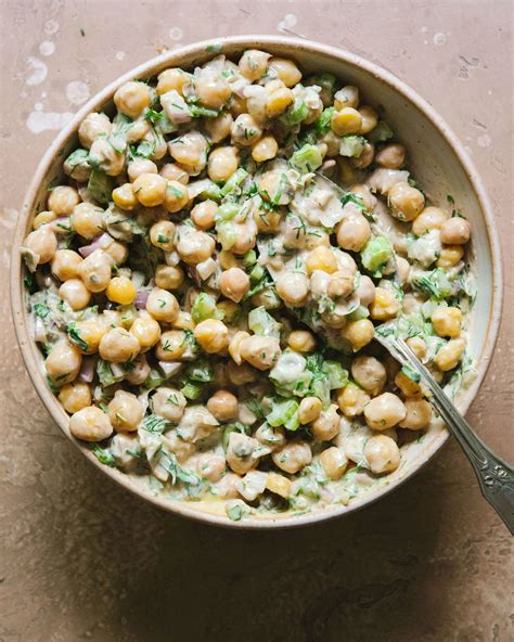 Creamy Chickpea Salad — Omayah Cooks