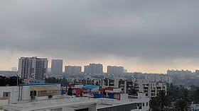 Bengaluru Weather: City To Experience Cloudy Skies; Moderate Rainfall ...