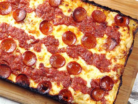 What Is The Best Pan For Detroit Style Pizza at Eugene Ewell blog