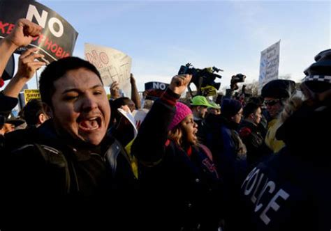 Left-Wing Protest 的图像结果