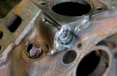 Stripped Threads On Engine Block Repair 的图像结果