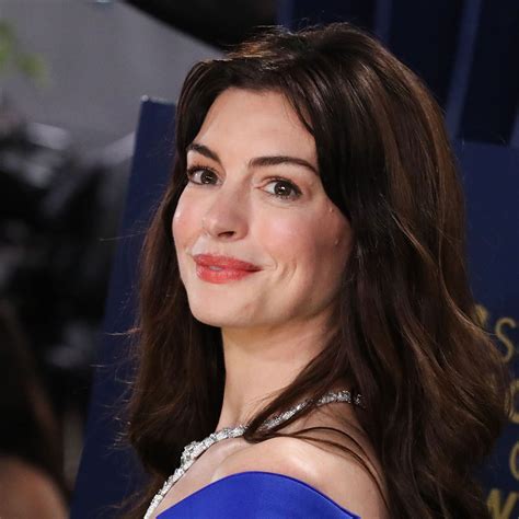 Anne Hathaway Looks ‘Beautiful’ In A Fiery Red Dress While Filming A ...