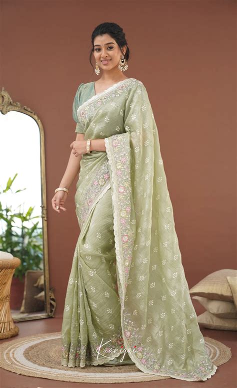 Nakshatra Crushed Tissue Saree - Pastel Green – Ivalinmabia