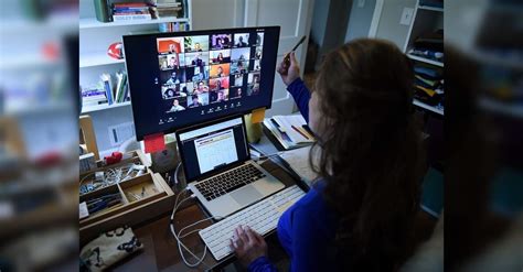 Introverts Vs Extroverts in the digital workplace, HR News, ETHRWorld