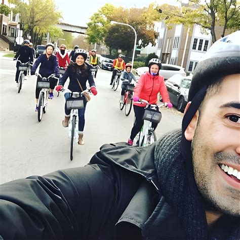 Bike Tour of Chicagos Lakefront Neighborhoods , 540 N Lakeshore Dr ...