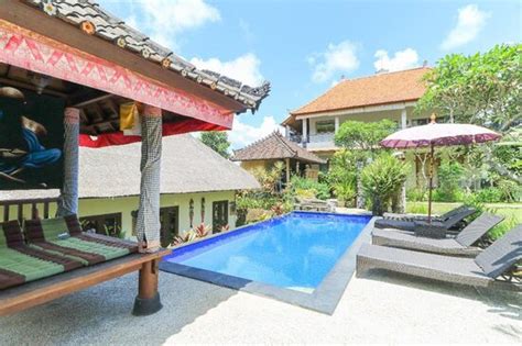 UBUD CHEZ NYOMAN - Villa Reviews, Photos, Rate Comparison (Bali ...