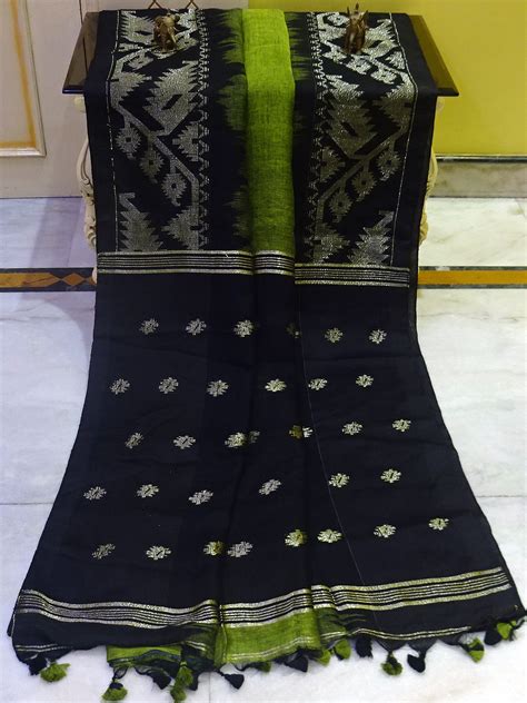 Woven Karat Work Border Linen Jamdani Saree in Tamarind Green and Blac ...