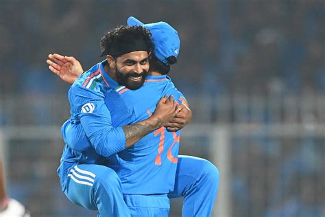 IND vs SA | Twitter in splits as lightning quick Jadeja puts Proteas to ...