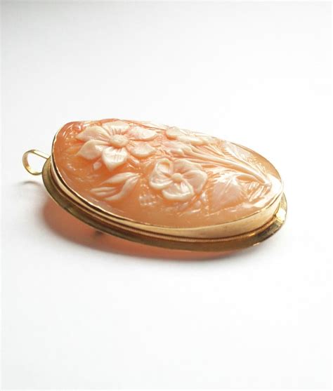 Naples Floral Shell Cameo Pendant/Brooch - 18K Gold Frame - Italy ...