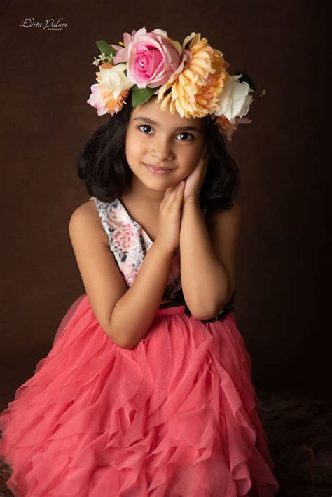 Newborn boy and his amazing big sister photo shoot in Pune | Edita ...