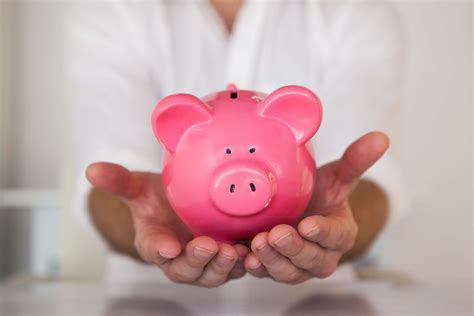 Average Medical Esthetician Salary in Arizona - National Laser Institute