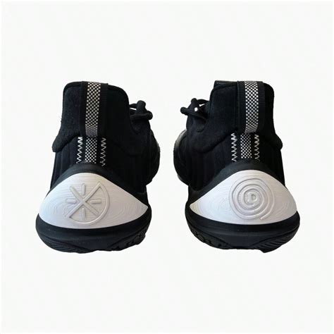 LI-NING Chaussures de basketball pour hommes Wade ICE 2 V2, Magasin ...