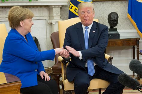 Body Language Angela Merkel 的图像结果