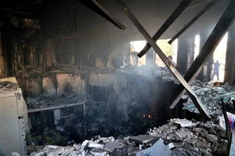 美驻伊拉克大使馆内部照片曝光，被打砸火烧现场一片狼藉
