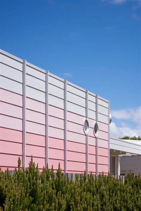 Photo 20 of 23 in This Elevated Australian Beach Shack Has a Vaporwave Sunset Facade - Dwell