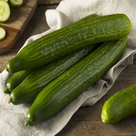 English Cucumber Vs Regular