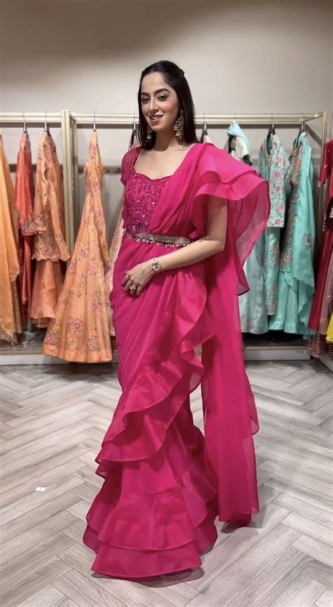 How to Wear an Organza Saree? 13 Ways to Style Organza Saree