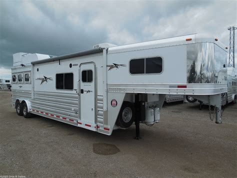 Used Horse trailers for sale - TrailersMarket.com