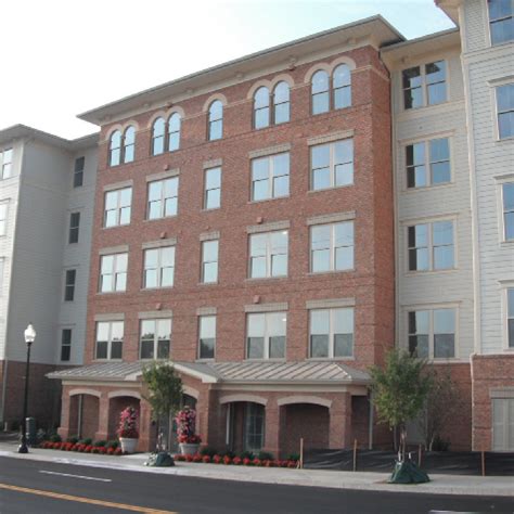 The Courts at Historic Manassas - Chesapeake Realty Partners