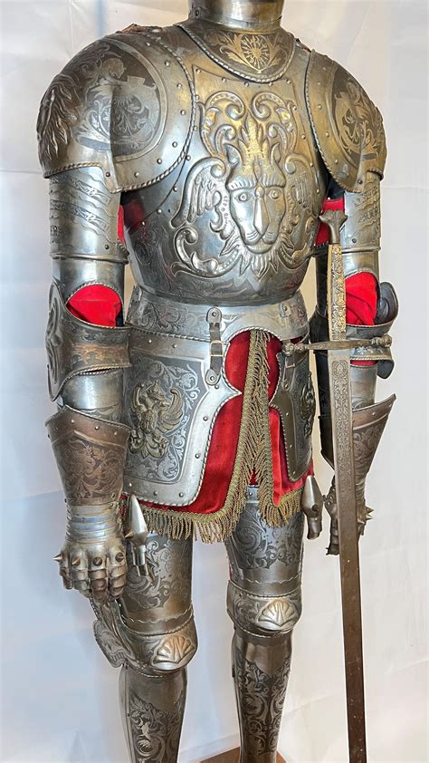 Life Size Spanish Toledo Ware Suit of Armor of Carlos V at 1stDibs | spanish armor, spanish ...